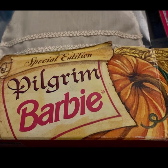 Special Edition Pilgrim Barbie 1994 - Picture 3 of 4